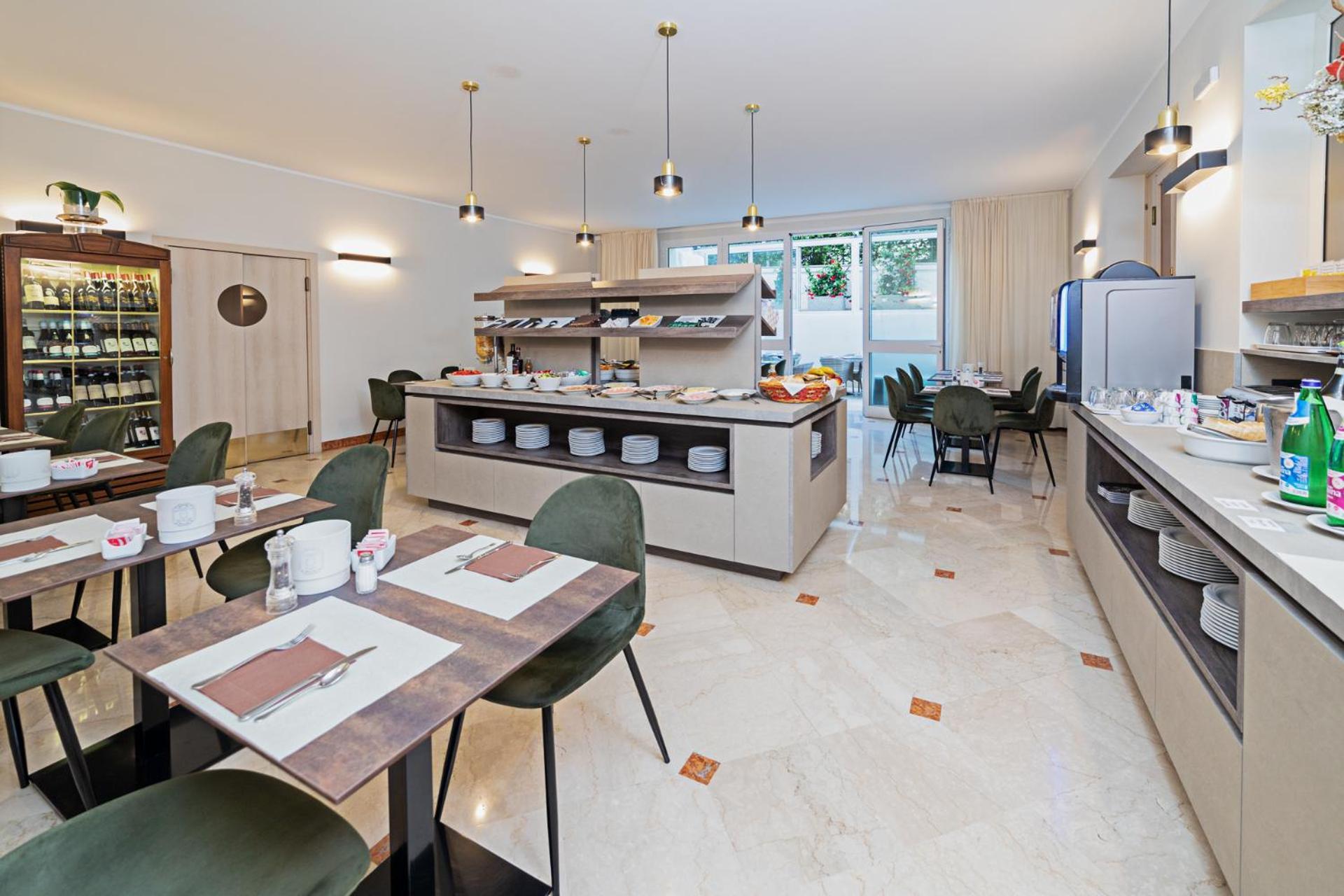 Hotel Gardenia & Villa Charme Adults Friendly 4Star Service Bardolino Bagian luar foto