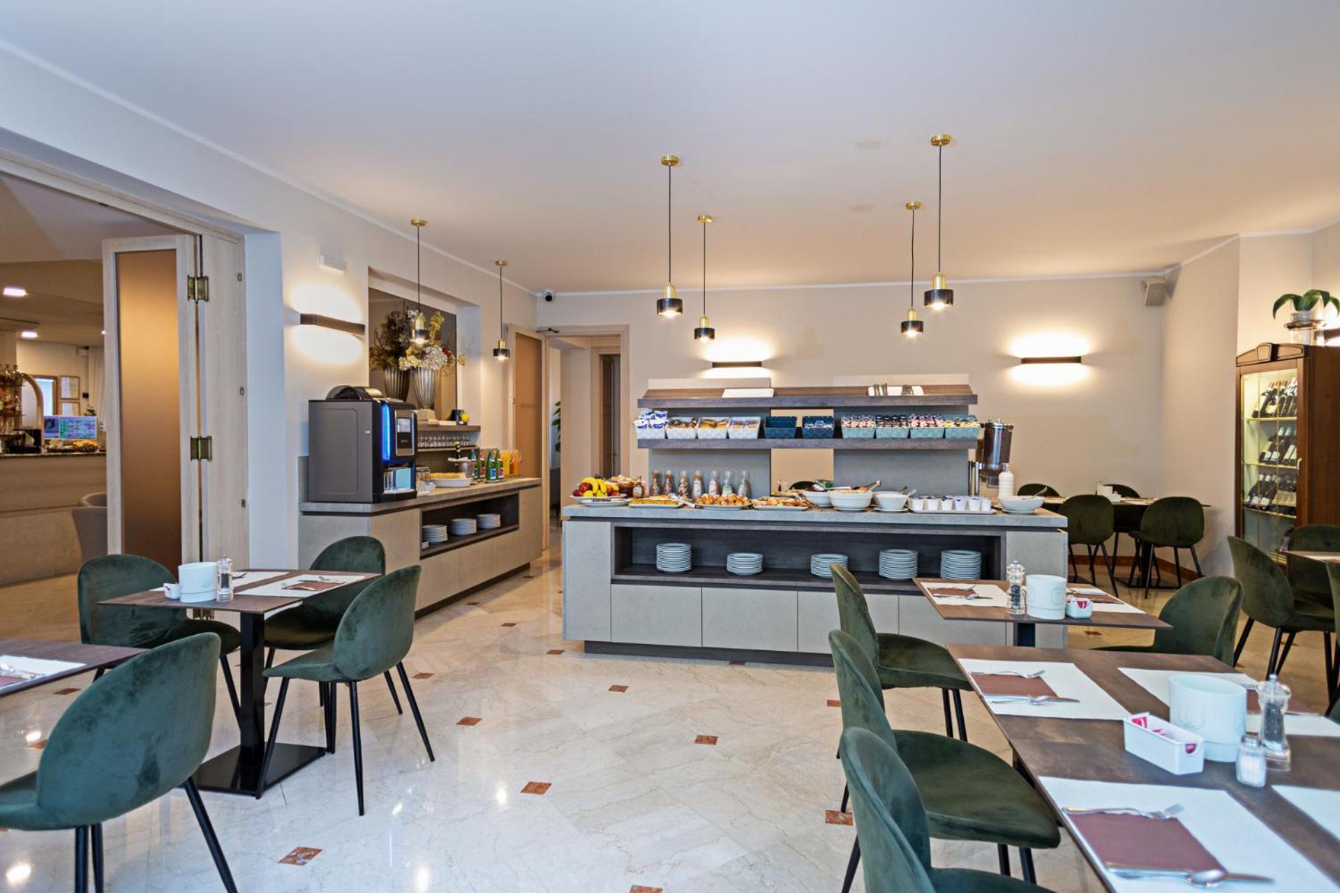 Hotel Gardenia & Villa Charme Adults Friendly 4Star Service Bardolino Bagian luar foto