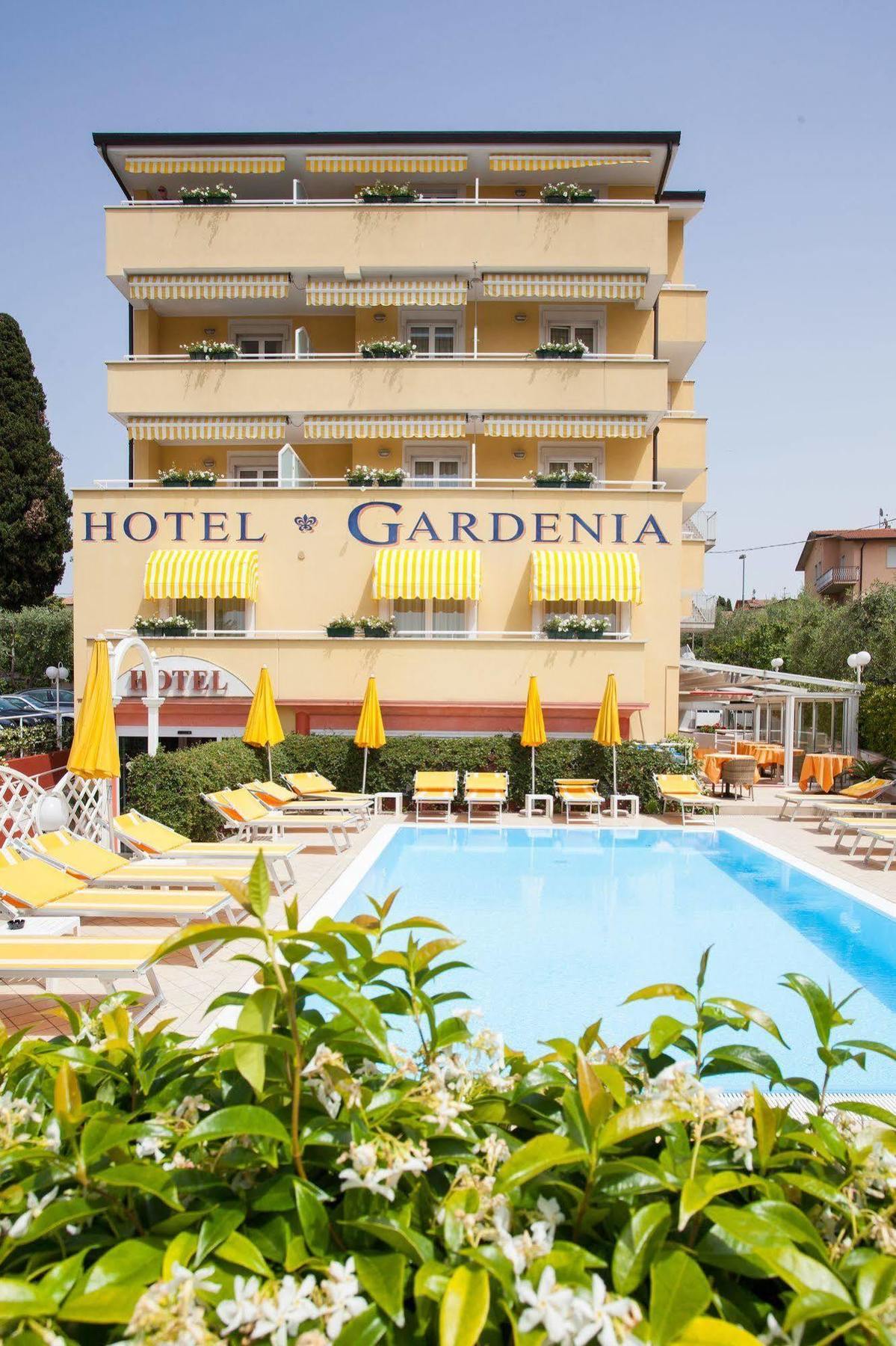 Hotel Gardenia & Villa Charme Adults Friendly 4Star Service Bardolino Bagian luar foto